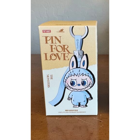 Pop Mart Labubu Pin for Love Plush Pendant Heart Secret Open Box - Picture 10 of 10